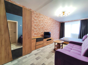 2-room Loft Style Ot Akvarel.flat U Dramteatra Apartments