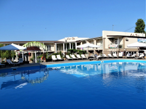 Le-Di Guest House