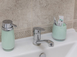 ДомТут - Апартаменты у Набережной и Аквапарка