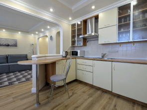 Квартира Свободна - Полянка 28