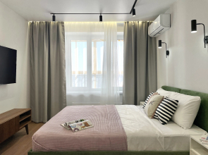 Квартира Новая евродвушка на четверых в современном районе Великого Новгорода