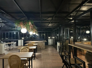Отель Hill Hotel Kutaisi