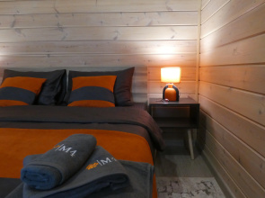 5 S Dvuspalnoy Krovatyyu Private House