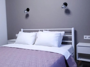 Апартаменты Panda Home с отличным ремонтом возле озера