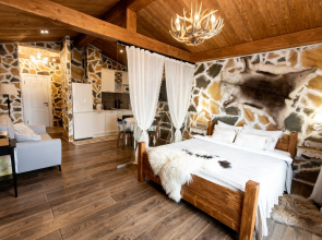 ATMOSFERA SHALE | Avstrijskij uyut na 24-m etazhe | Panorama goroda i rassvety iz okna Apartments