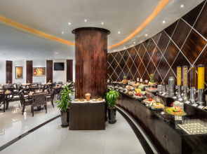 Savoy Suites Hotel Apartment