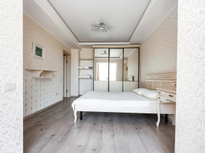 Квартира рядом с Дворцом Спорта Центр