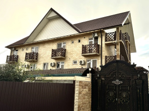Kristall Guest house