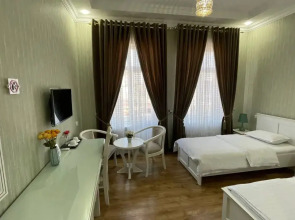 Отель Izumrud Palace