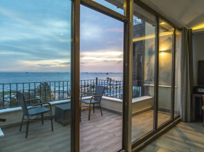 Хостел Bucoleon