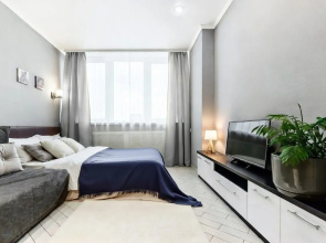 Apartamenty DoMino na nabereznoj s vidom na Pod"emnyj most