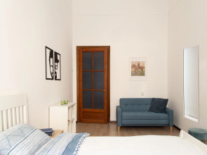 Апартаменты Город Рек на Большой Конюшенной 4/6/8 New