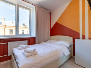 Апартаменты LeoHotels на Рижском пр-те 72/74