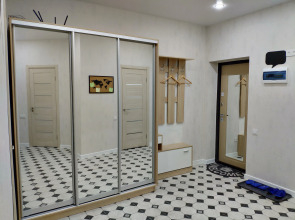 Квартира Просторные стильные апартаменты в центре с супер видом