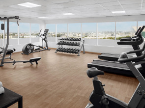 Holiday Inn Express Dubai Safa Park an IHG Hotel