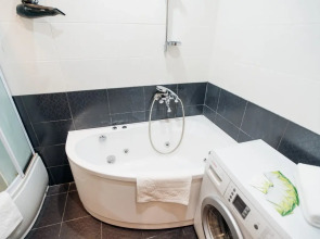 Апартаменты Трехкомнатные на Энгельса