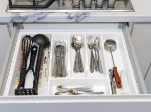 Апартаменты трехкомнатные с Дизайнерским ремонтом Олимпия Запад