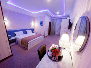 Отель Royal Sapphire