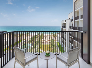 Palace Beach Resort Fujairah