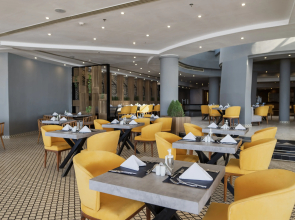 Sunrise Remal Beach Resort