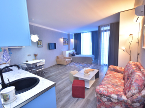 Cozy Apartment in Chakvi, Tropical Garden,  close to Botanical Garden Apartments