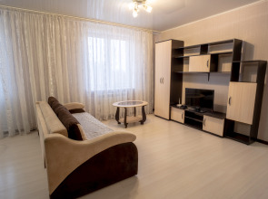 Апартаменты большие трехкомнатные на главном проспекте Тулы