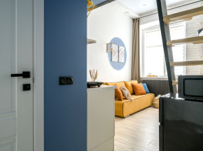 Апартаменты Двухуровневый Лофт в центре