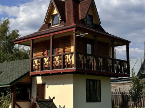 Private house "usadyba Galat" - Domik Bashnya