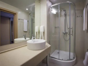 Отель Виктория