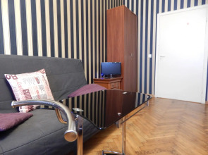 U Isaakiya Mini-Hotel