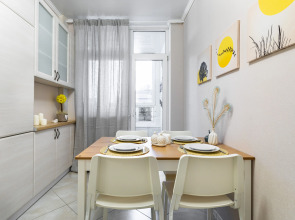 Апартаменты Павлин в парке Юность