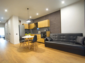 Apartamenty 3-komnatnye Aparton na Makaenka 12B