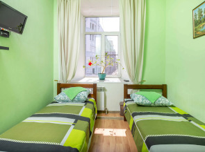 Хостел Бугров