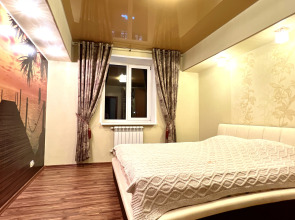 Квартира 3-комнатная Видовая Yarapartments на Набережной