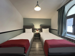 City Centre Hotel