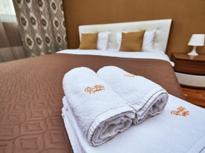 Апартаменты Добрые Сутки на ул.Генерала Варенникова, д.2