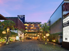 Neo+ Kuta Legian Hotel