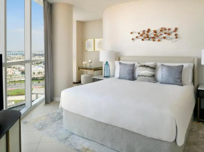 Отель InterContinental Residence Suites Dubai Festival City