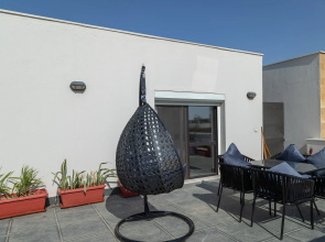 Settle Inn Sodic Eastown Studio Apartment