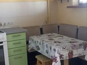 Квартира на Октябрьской революции