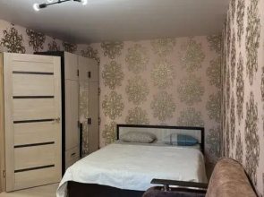 Sovremennaya 2k Kvartira S Panoramnym Vidom Na Tsentralnuyu Ploschad Goroda Flat