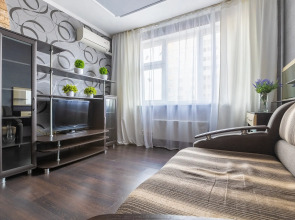 Апартаменты HomeHotel Белозерская 2