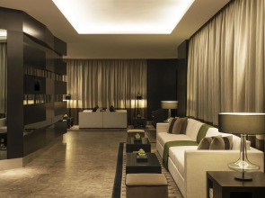 Sheraton Mall of the Emirates Hotel, Dubai