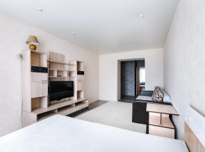 Квартира Шимановского 80