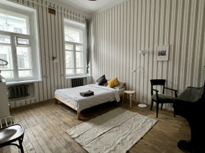 Мебелированные комнаты в доме Булгакова (1)