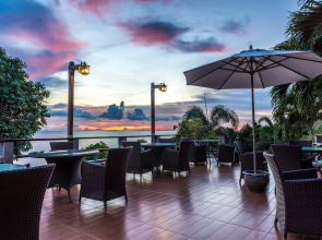 Апарт-отель Sunset Hill Resort