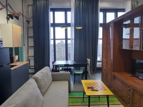 Апартаменты "У художника на Аллее Героев, 4"