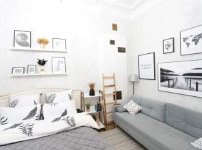 Двухкомнатная квартира возле Кремля