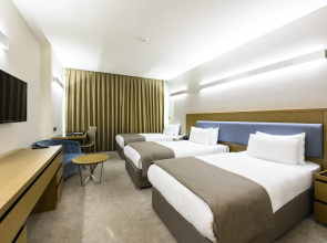 Отель La Quinta by Wyndham Istanbul Gunesli