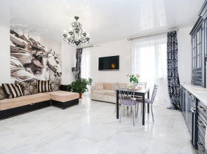 Kvartira na Marksa Apartments